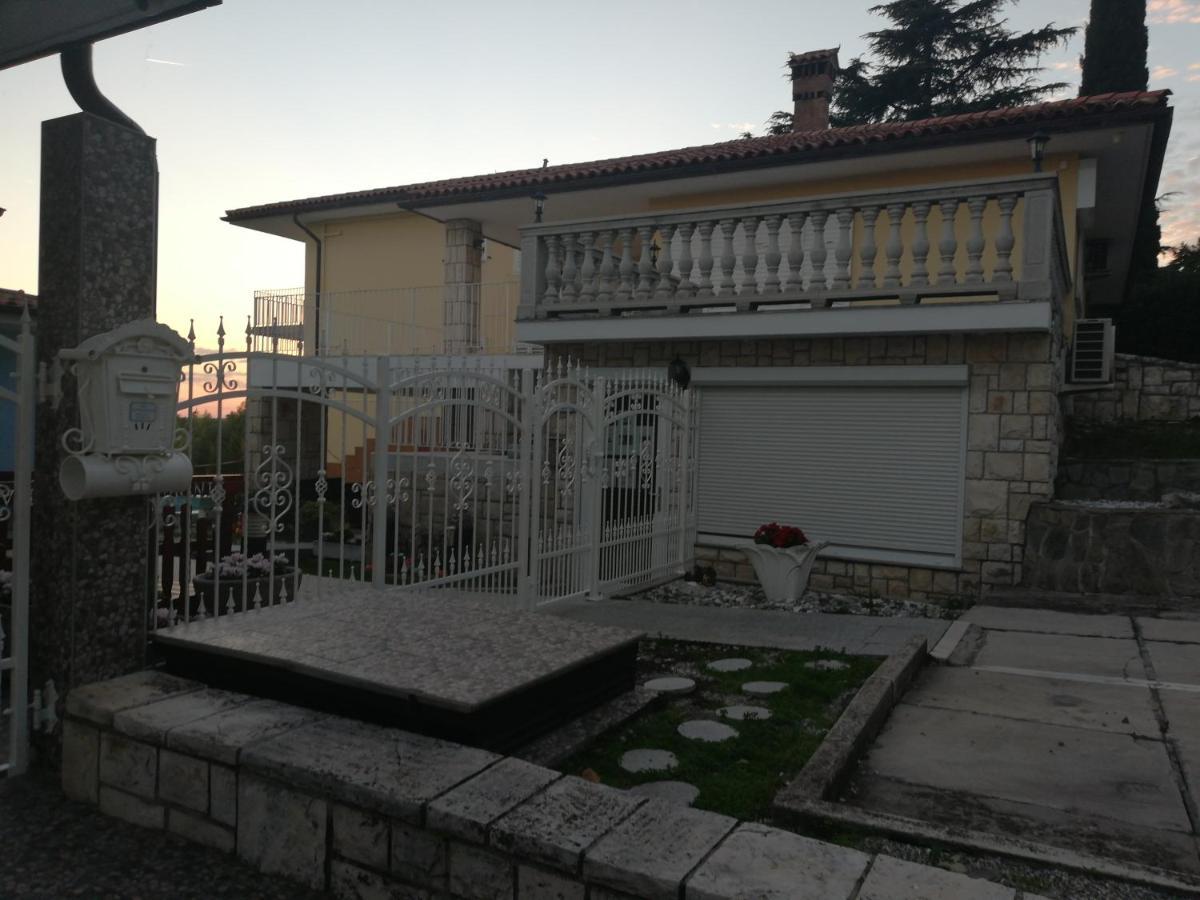 Guest House Vila Luka Portoroz Exterior foto