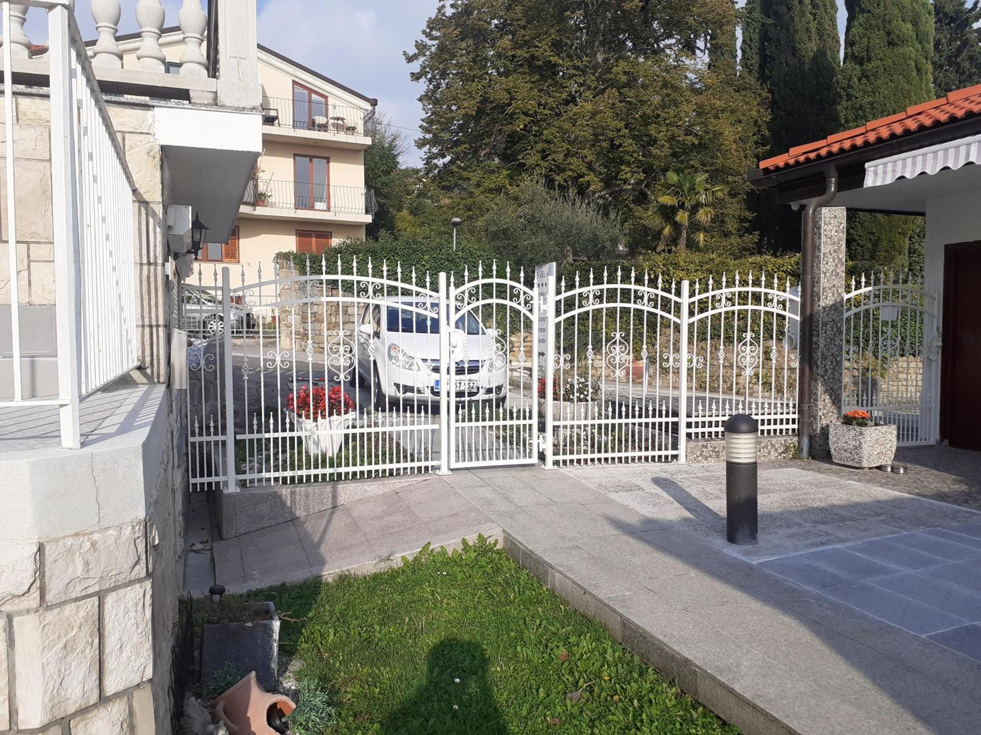 Guest House Vila Luka Portoroz Exterior foto